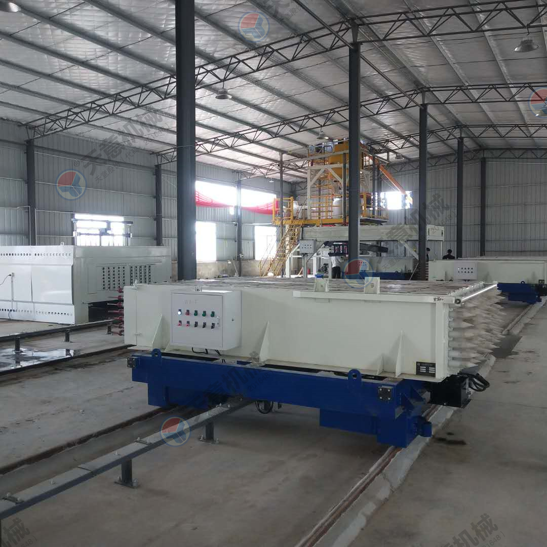 輕質(zhì)隔墻板機(jī)一機(jī)多用操作簡單