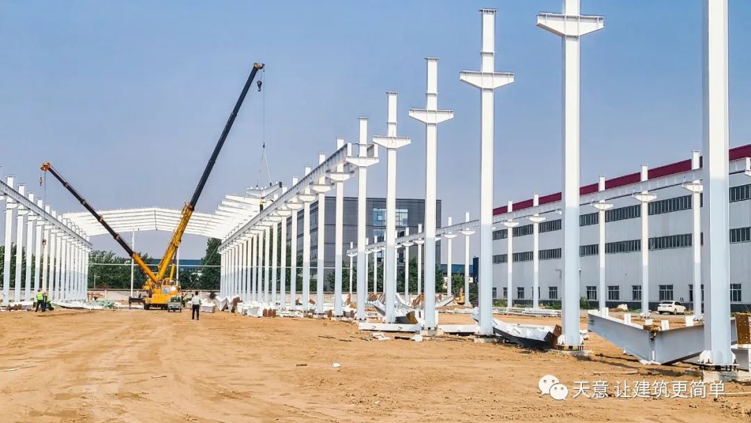 上梁大吉丨天意機(jī)械外資合作項(xiàng)目生產(chǎn)車間成功架梁